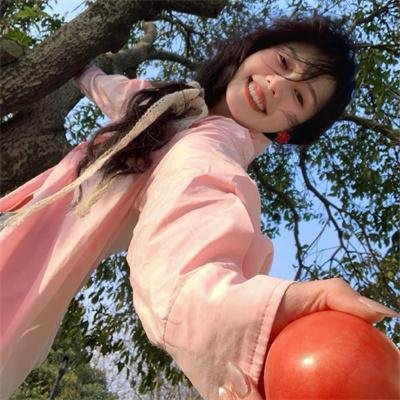 本宫太受欢迎了怎么办